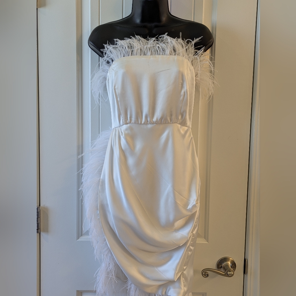 Club London white feather trim bandeau mini dress.